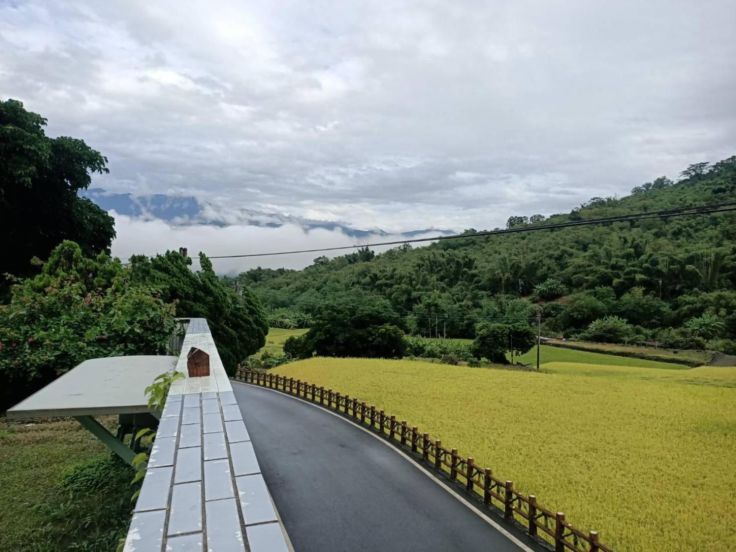 十畝田山莊會館 Hotel Chishang Exterior photo